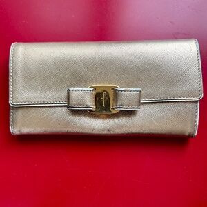 Salvatore Ferragamo Gold Saffiano Leather Vara Bow Continental Wallet